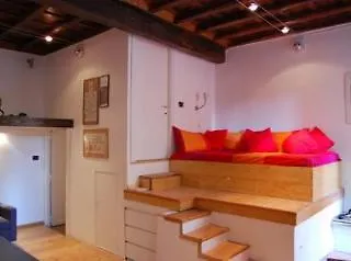 فندق مبيت وإفطار Pantheon 2 3*